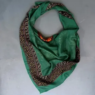 روسری نخی لطیف