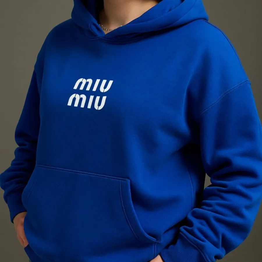 هودی اسپرت miu miu