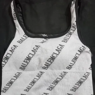 نیم تنه ورزشی