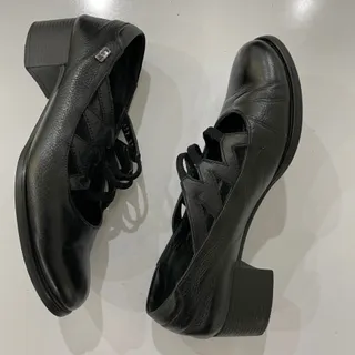 کفش چرم برند r&w