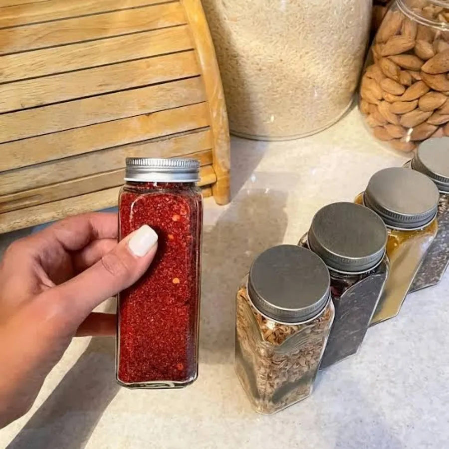 جا ادویه مک کارتی