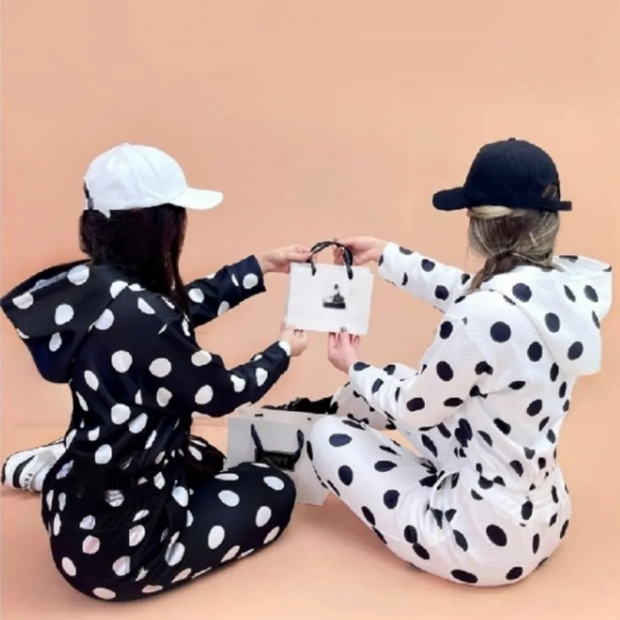 ست هودی و شلوار