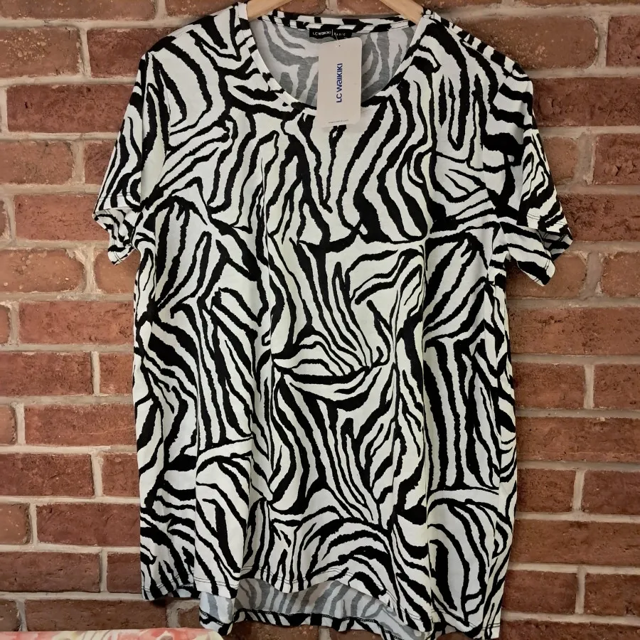 تیشرت زنانه ترک