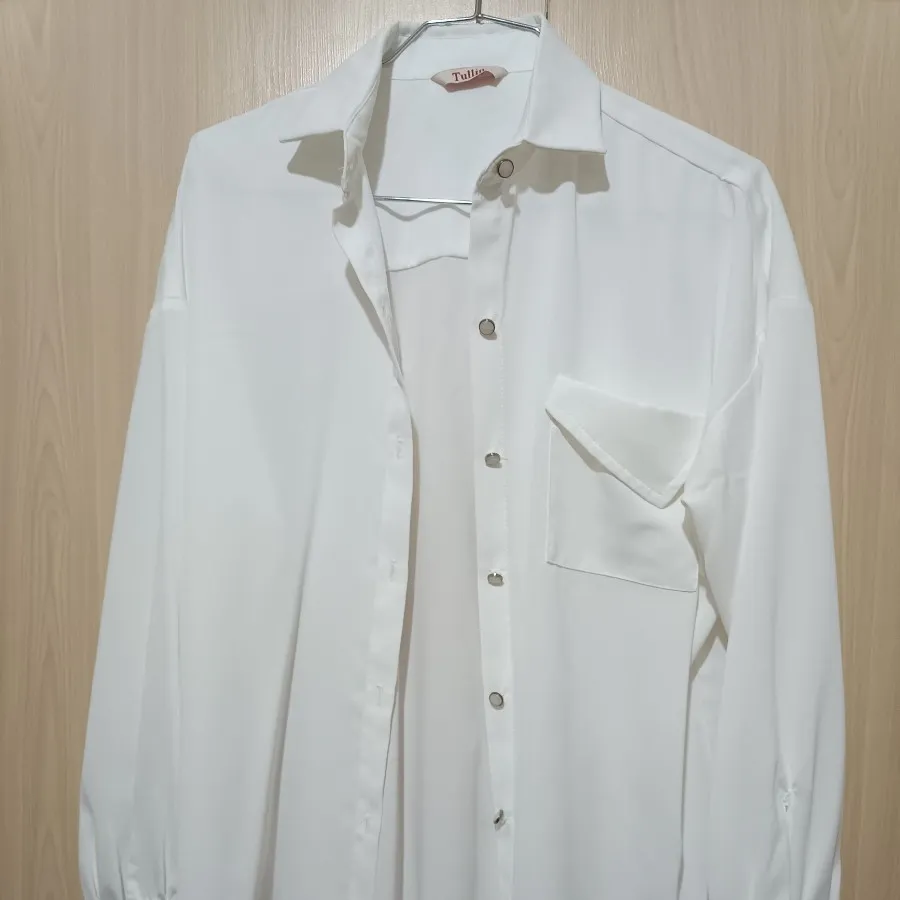 شومیز سفید فری‌سایز