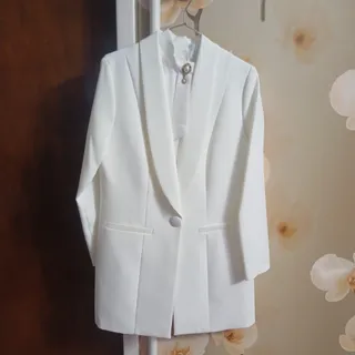 کت همراه با تاپ