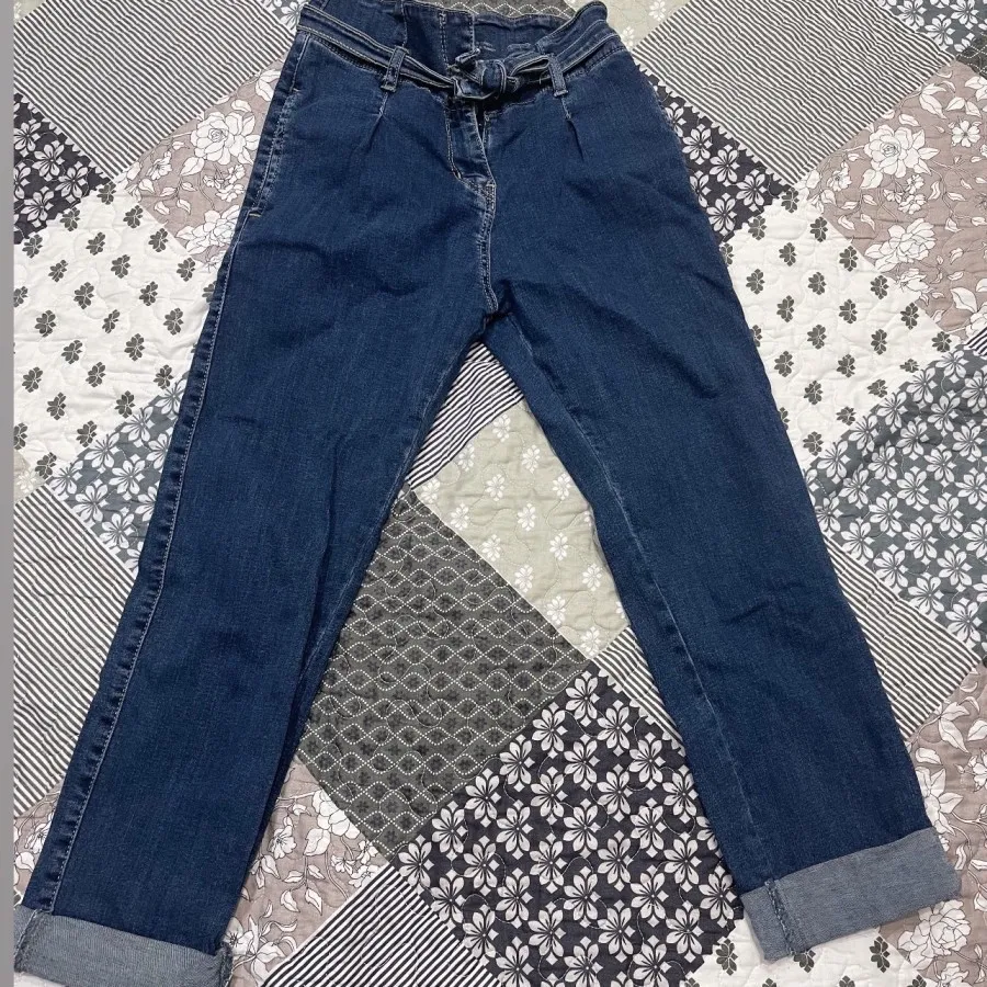 شلوار جین بند دار