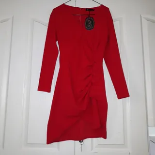 پیراهن دخترانه