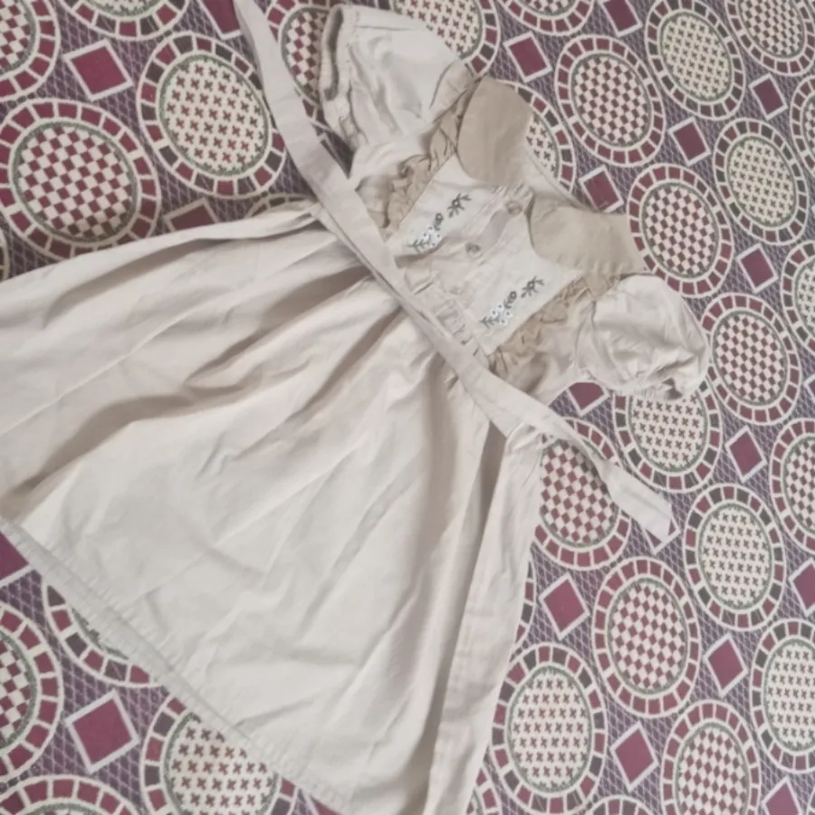 پیراهن بچگانه