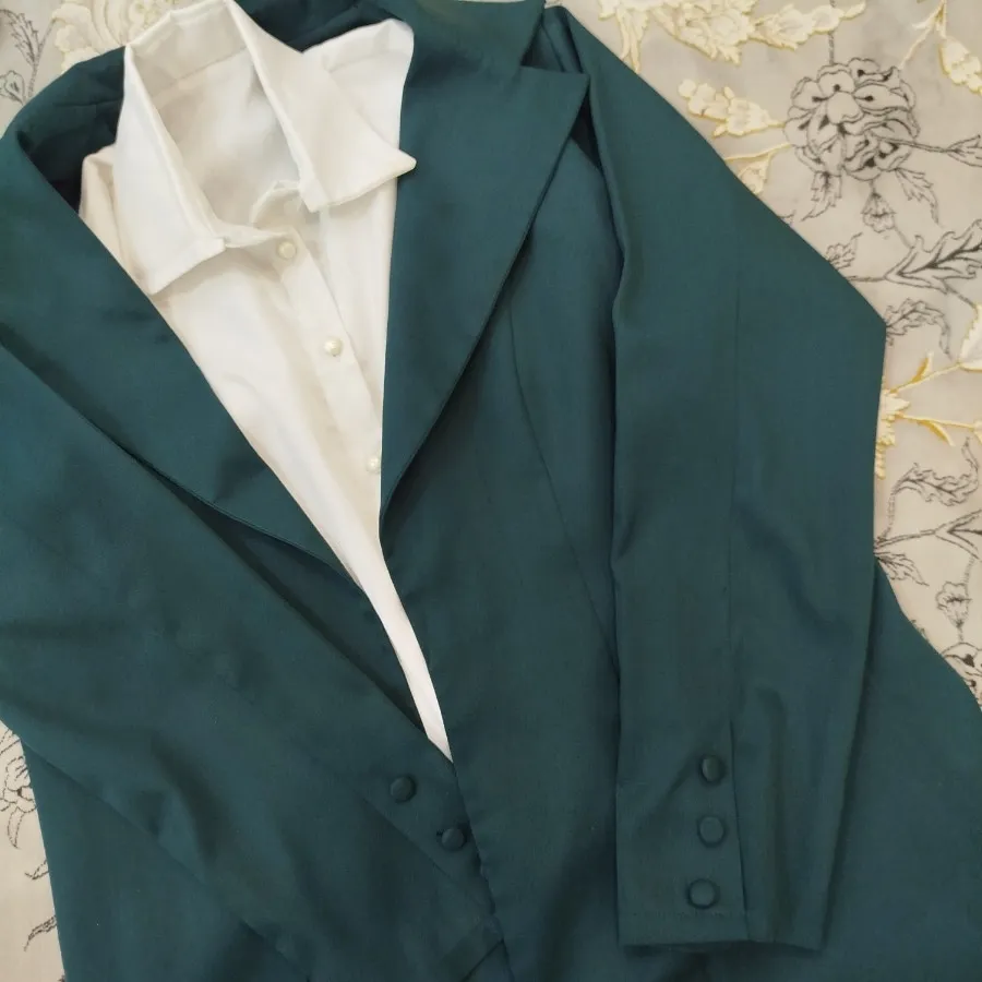 کت شلوار سه تیکه