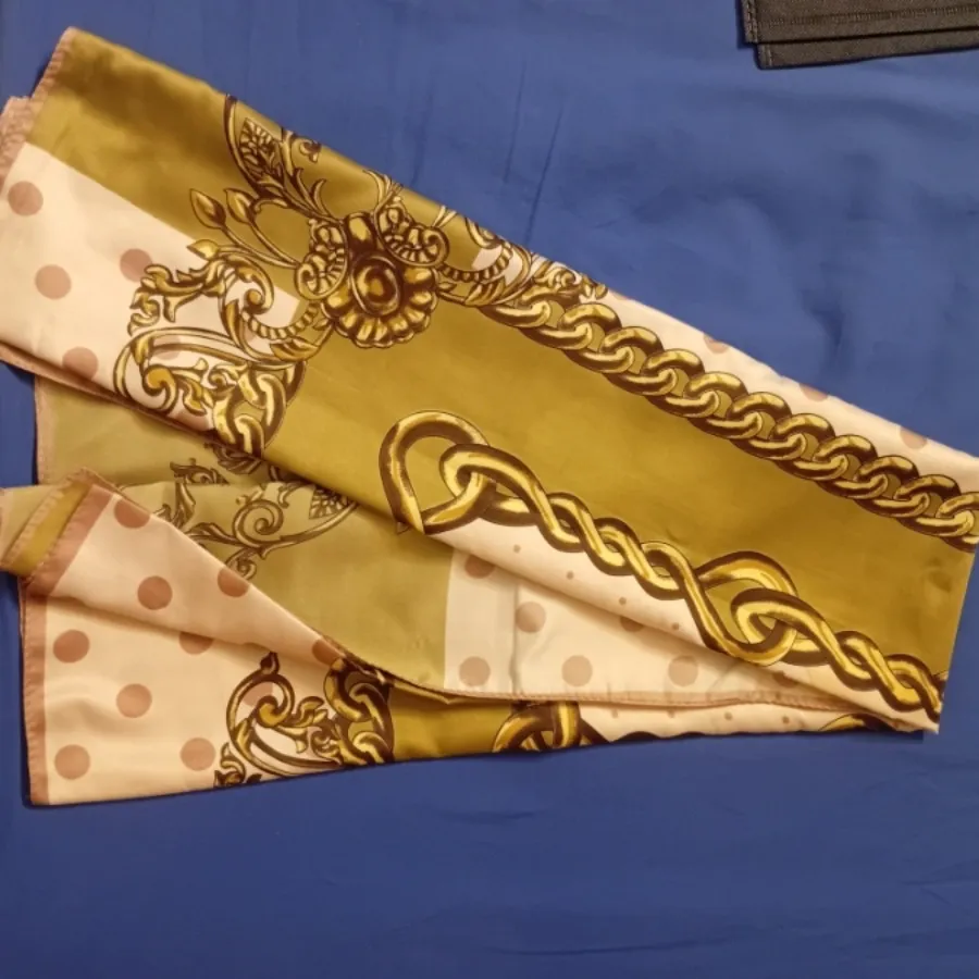 روسری قواره بزرگ