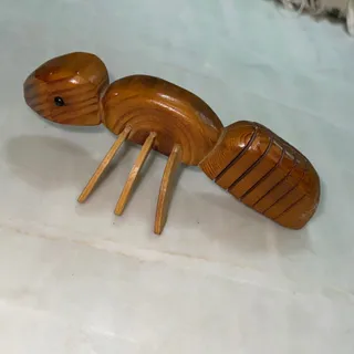 تزیینی چوب نراد