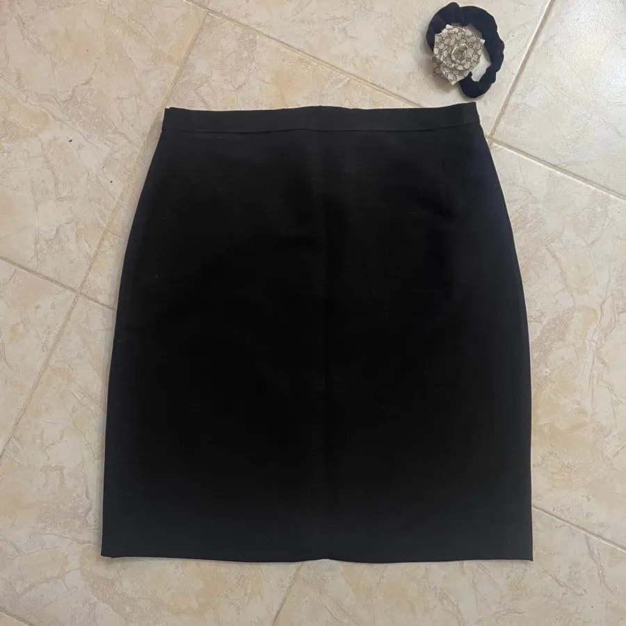 دامن مشکی زردار