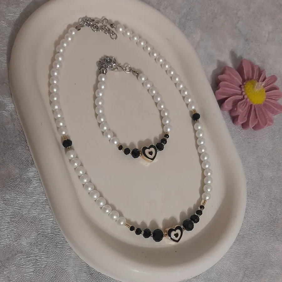 نیم ست گردنبند و دستبند