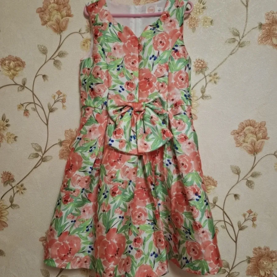 لباس بچگونه آستردار