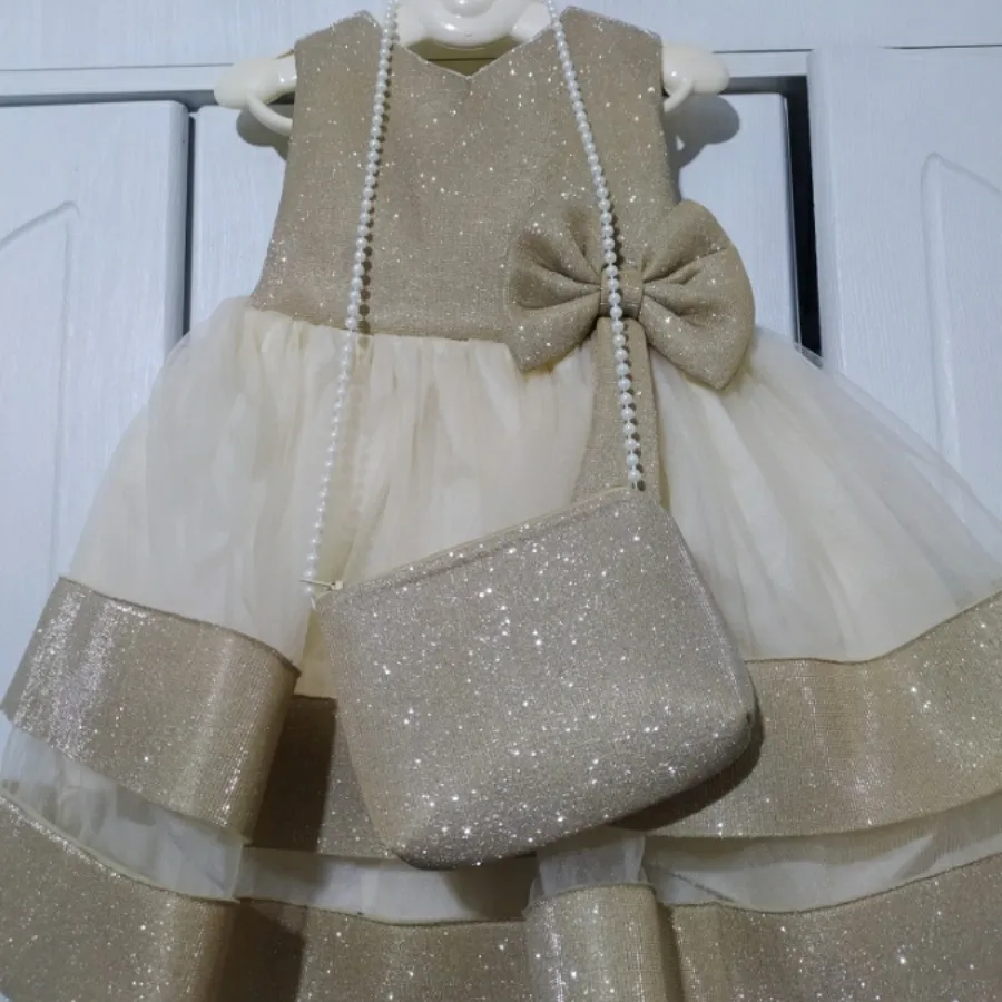 پیراهن دخترانه