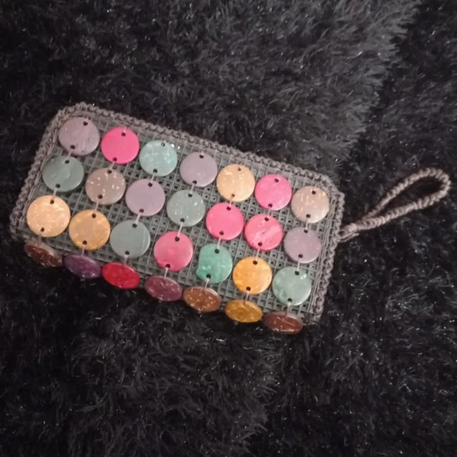 کیف دست دوز