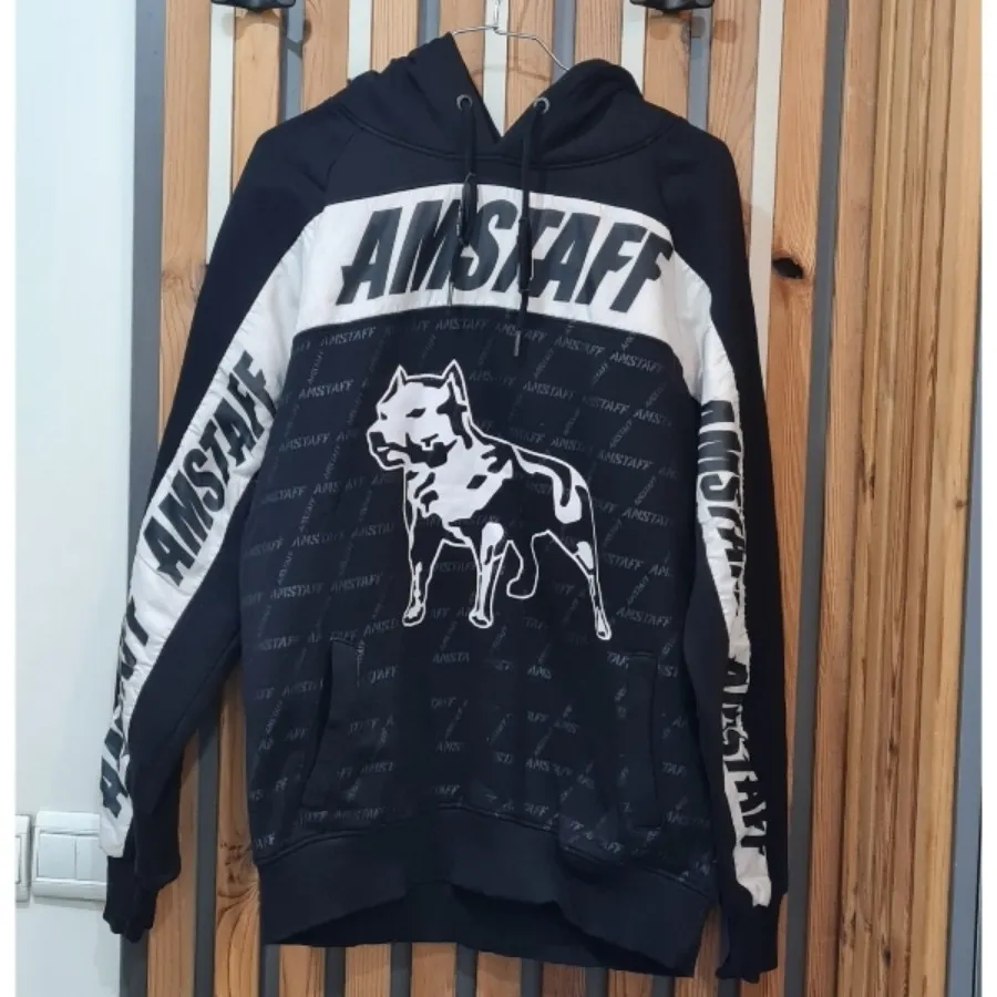 هودی کلاهدار