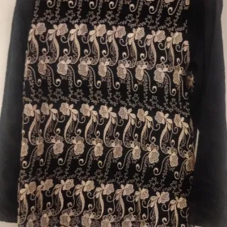 بلوز یقه یسته