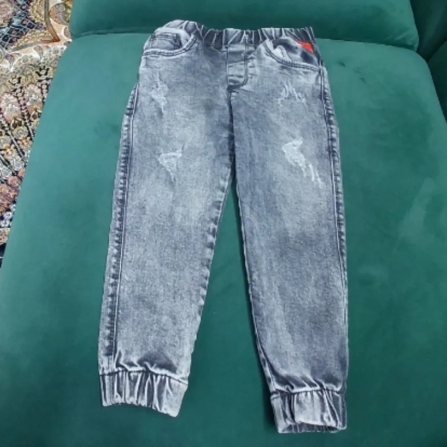 شلوار جین بچگانه