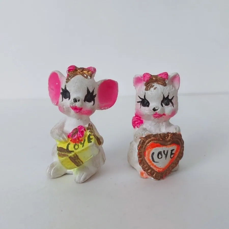 مجسمه موش و گربه