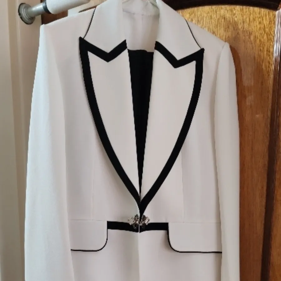 کت شلوار زنانه و دخترانه