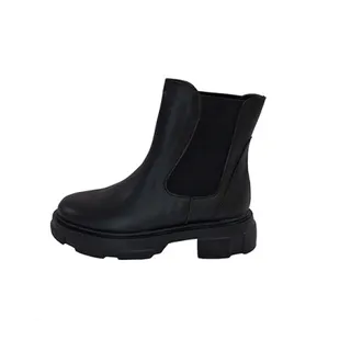 نیم بوت کشی