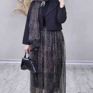 کت و دامن و شال