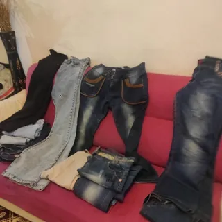 تعدادی شلوارلی