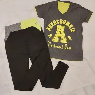 بلوز وشلوار ورزشی