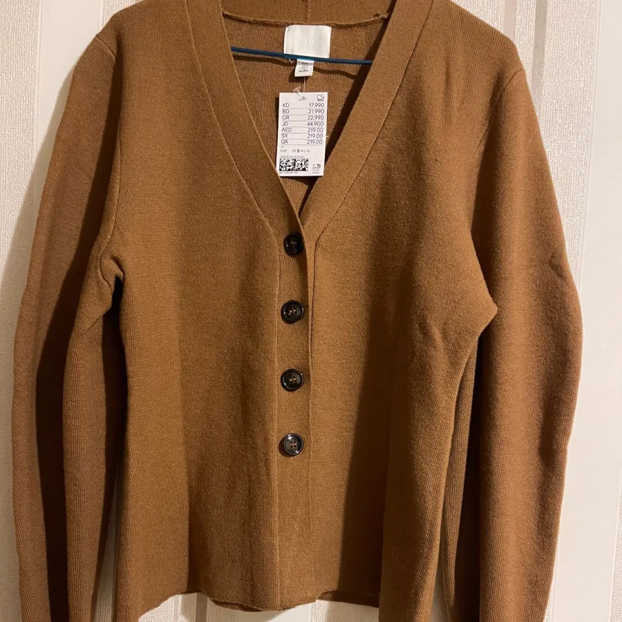 ژاکت اچ ان امممم