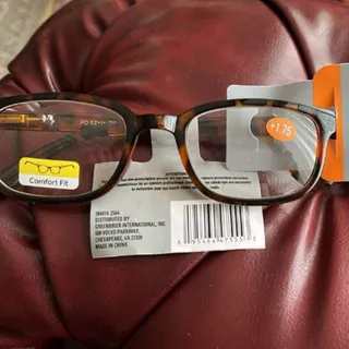 عینک مطالعه مارک