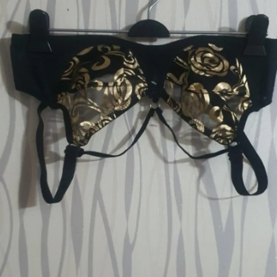 سوتین های تک