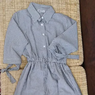 پیراهن دخترانه