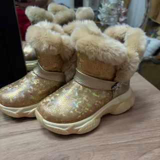 بوت طلایی خاص