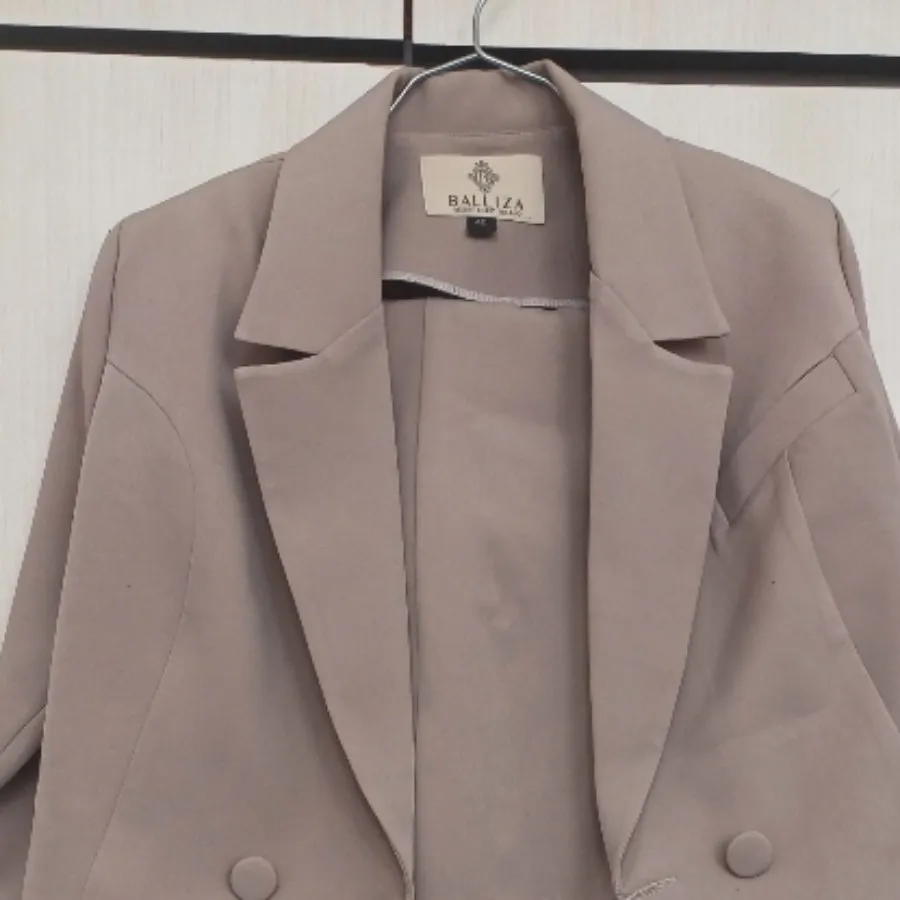 کراپ کت و شلوار