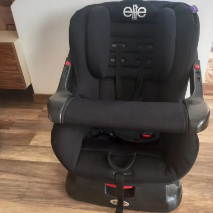 صندلی کودکوالیت