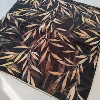 روسری مشکی نخی