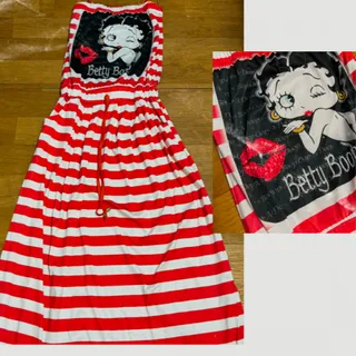 پیراهن عروسکی