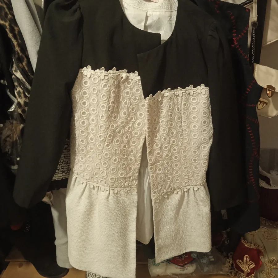 مانتو عروسکی