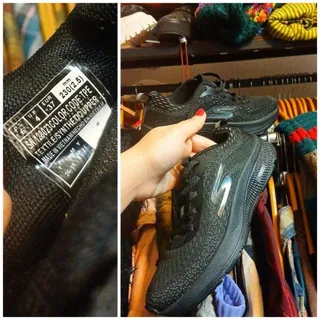 کفش اسکیچرز ویتنام
اصل