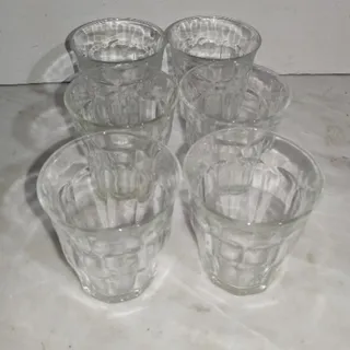 استکان چای فرانسه