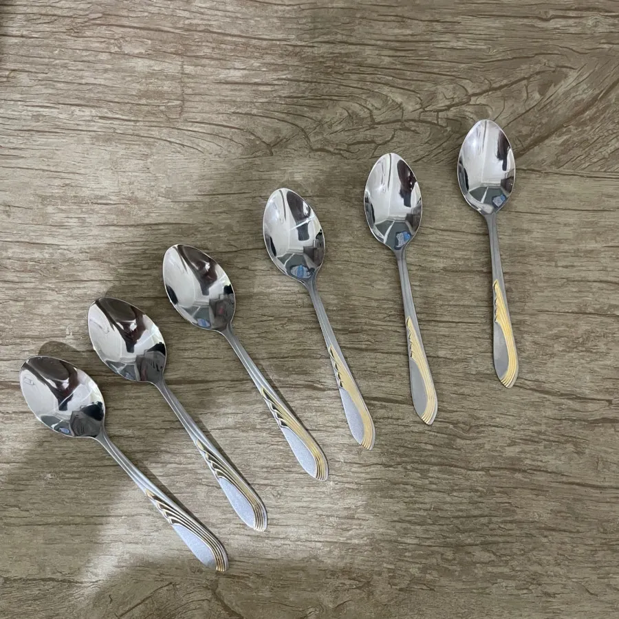 قاشق چای خوری