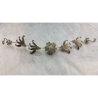 تاج یا ریسه