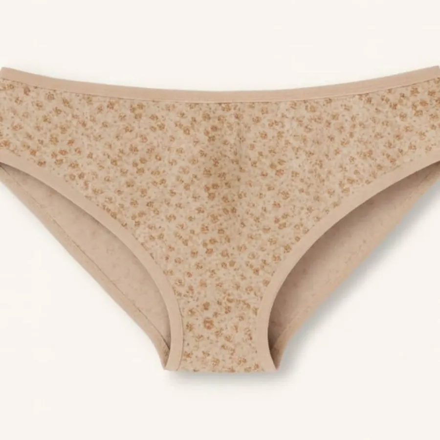 لباس زیرزنانه