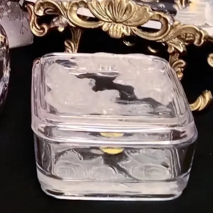 کریستال گل یخ رزی آدرینا