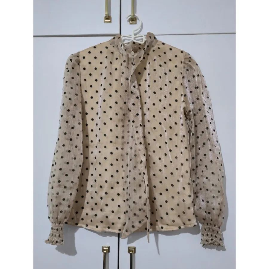 شومیز دخترونه طلایی