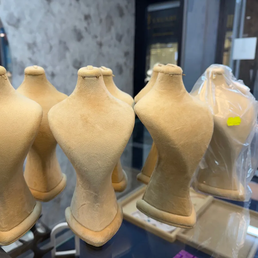 مانکن یا استند