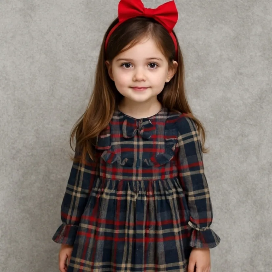 پیراهن دخترانه