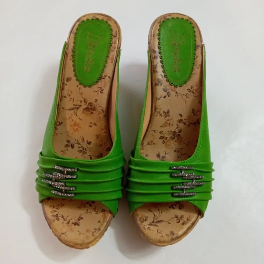 صندل راحتی شیک و تک