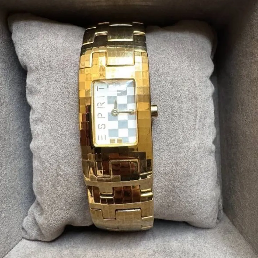 ساعت اسپریت